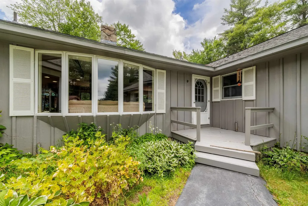 61 Moore Road Newport NH 03773