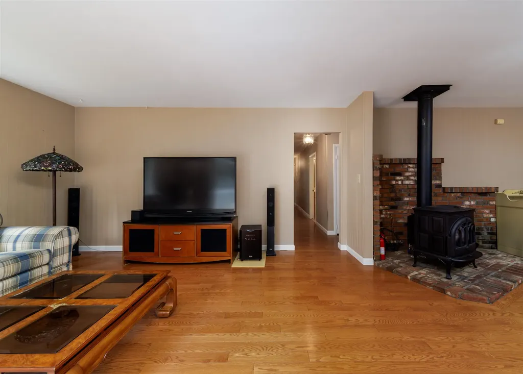 61 Moore Road Newport NH 03773