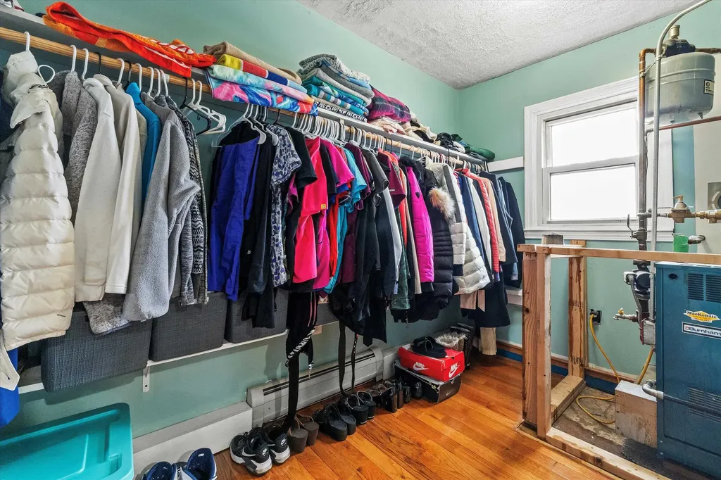 50 Highland Avenue Hampton NH 03842