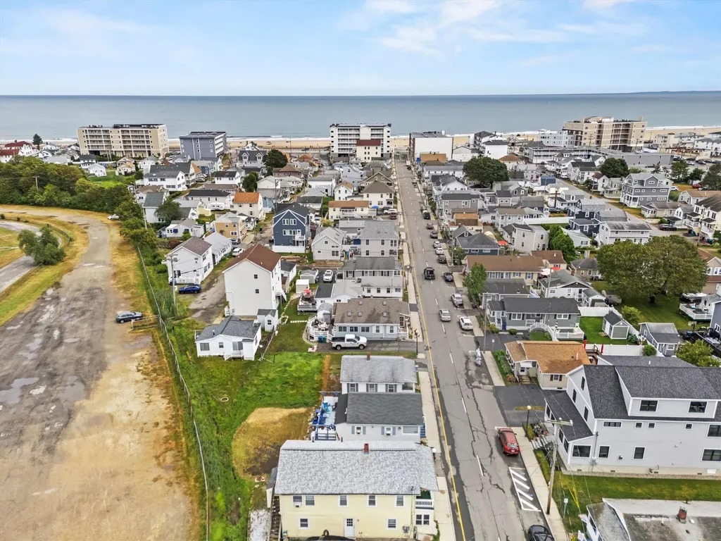 50 Highland Avenue Hampton NH 03842