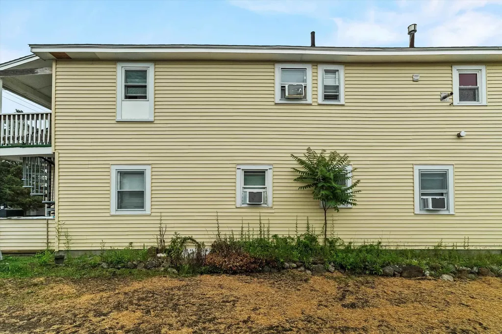 50 Highland Avenue Hampton NH 03842