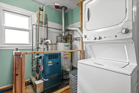 50 Highland Avenue Hampton NH 03842