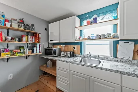 50 Highland Avenue Hampton NH 03842