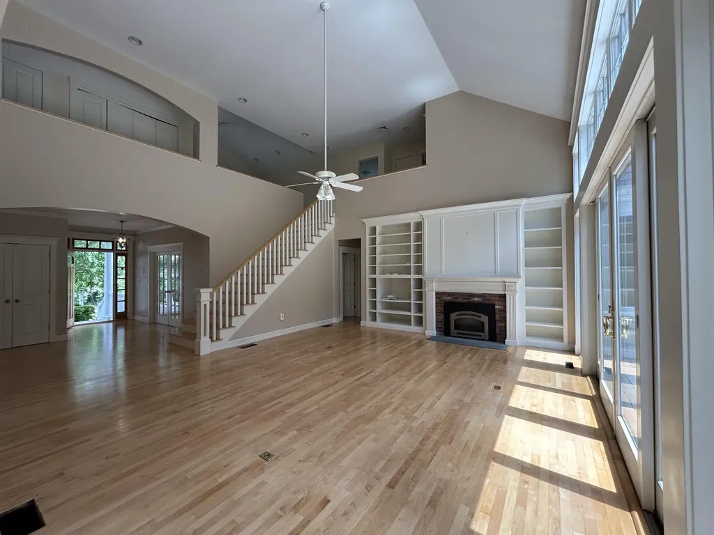 94 Linden Road Hampton Falls NH 03844