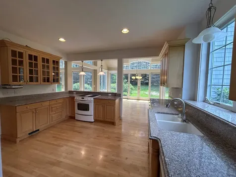 94 Linden Road Hampton Falls NH 03844