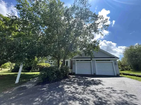 94 Linden Road Hampton Falls NH 03844