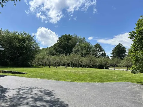 94 Linden Road Hampton Falls NH 03844