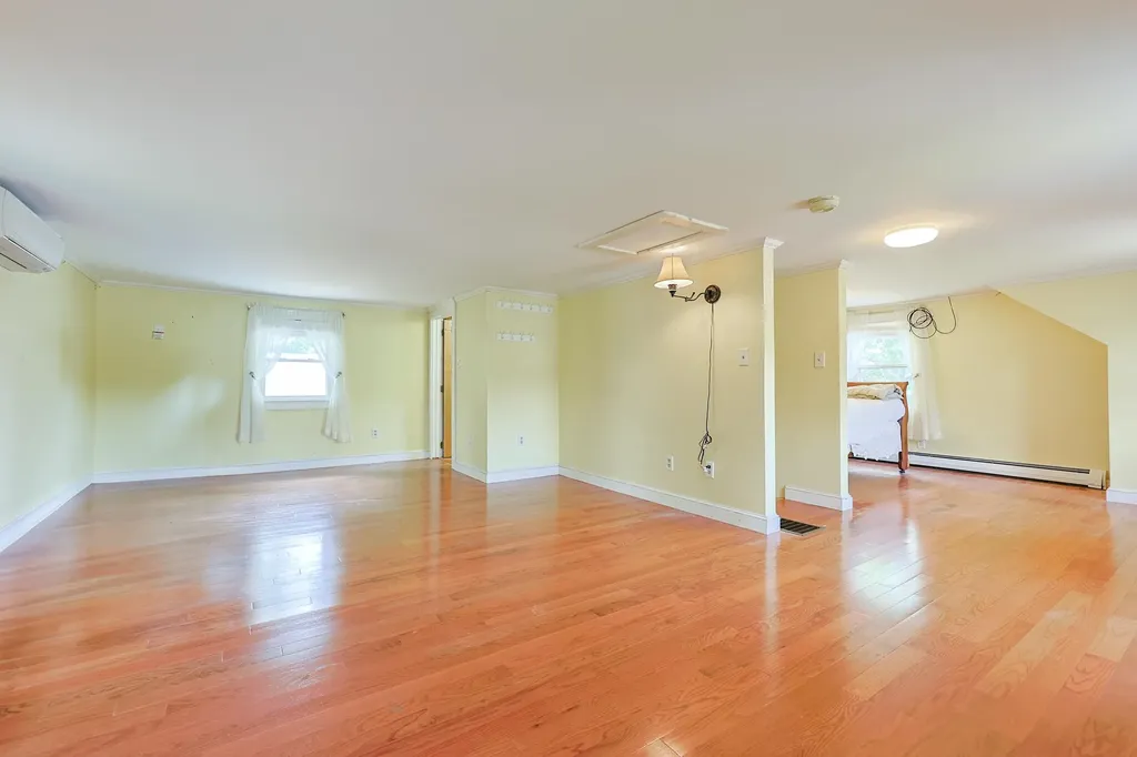 16 Channel Road Ossipee NH 03814