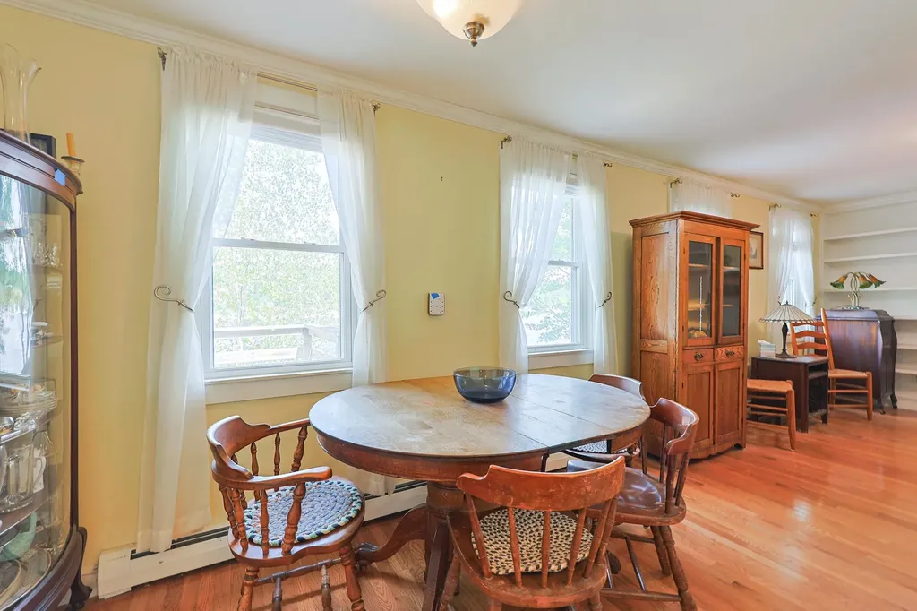 16 Channel Road Ossipee NH 03814