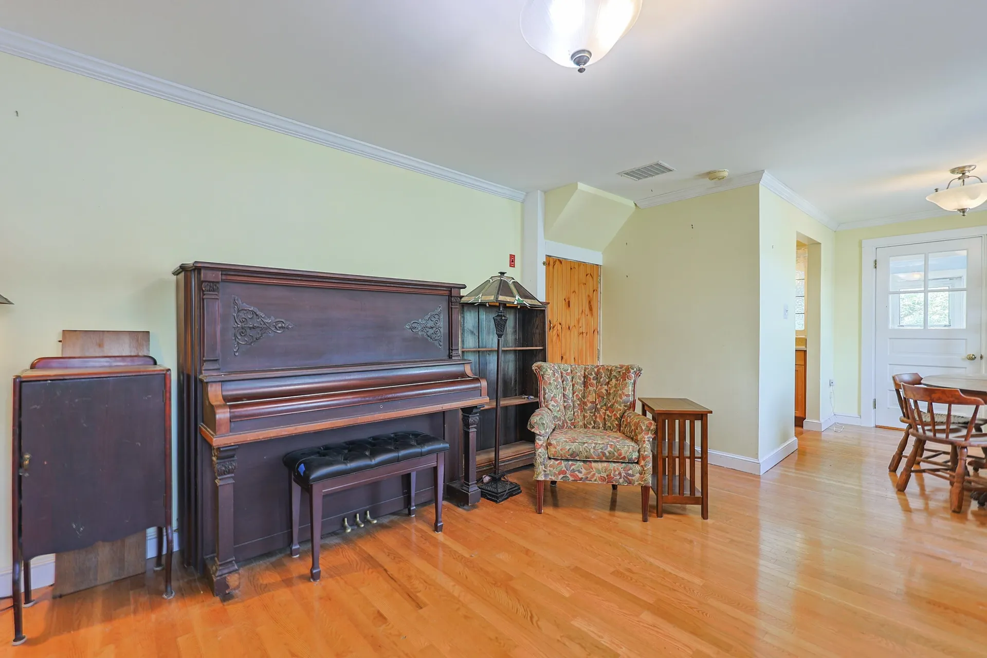 16 Channel Road Ossipee NH 03814