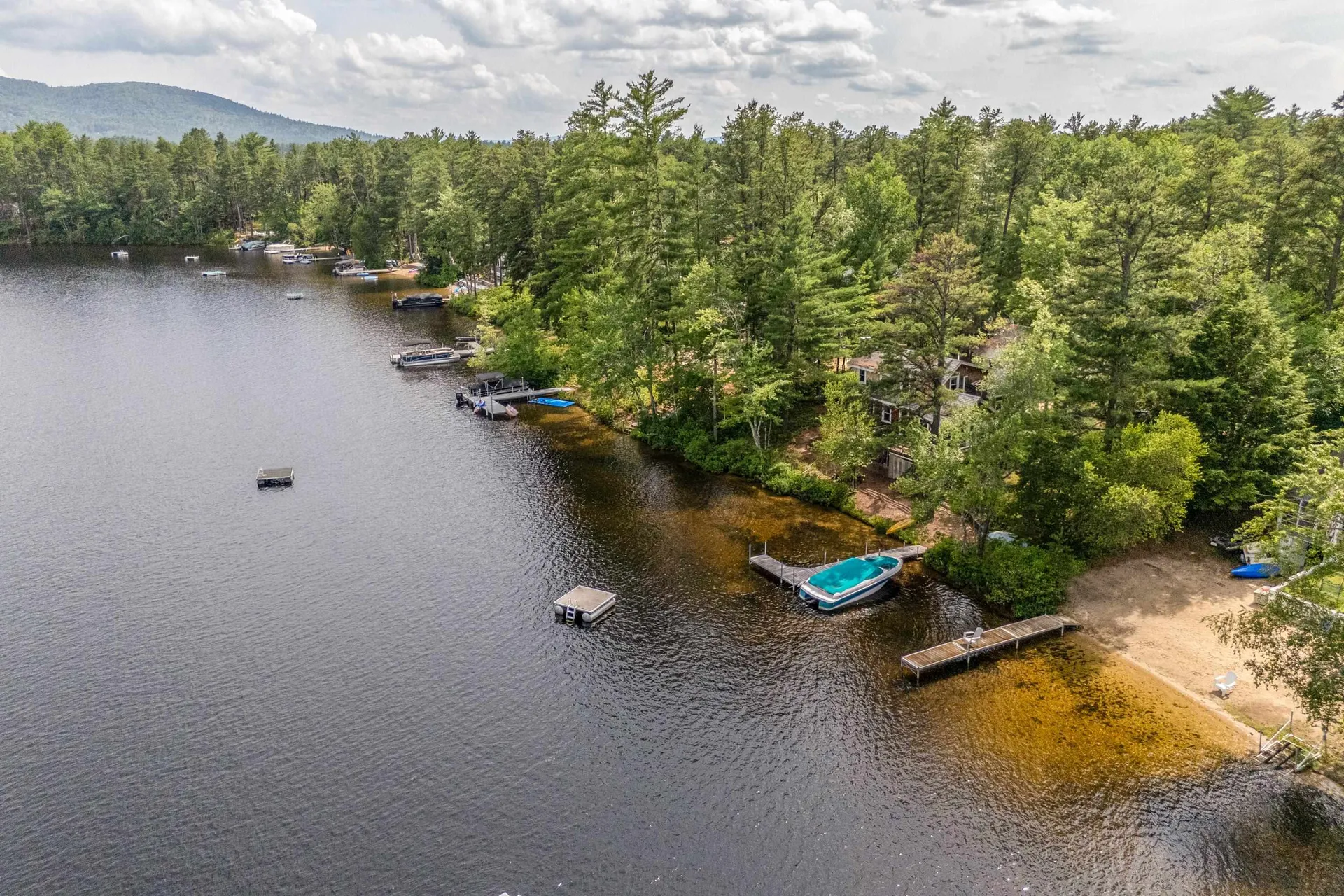 16 Channel Road Ossipee NH 03814