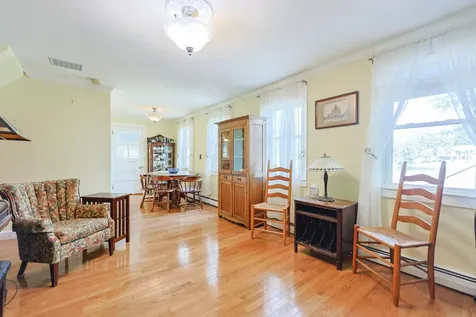 16 Channel Road Ossipee NH 03814