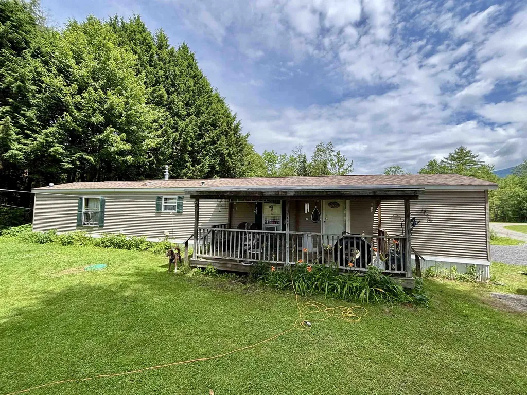 280 Kneeland Flats Trailer Park Waterbury VT 05676