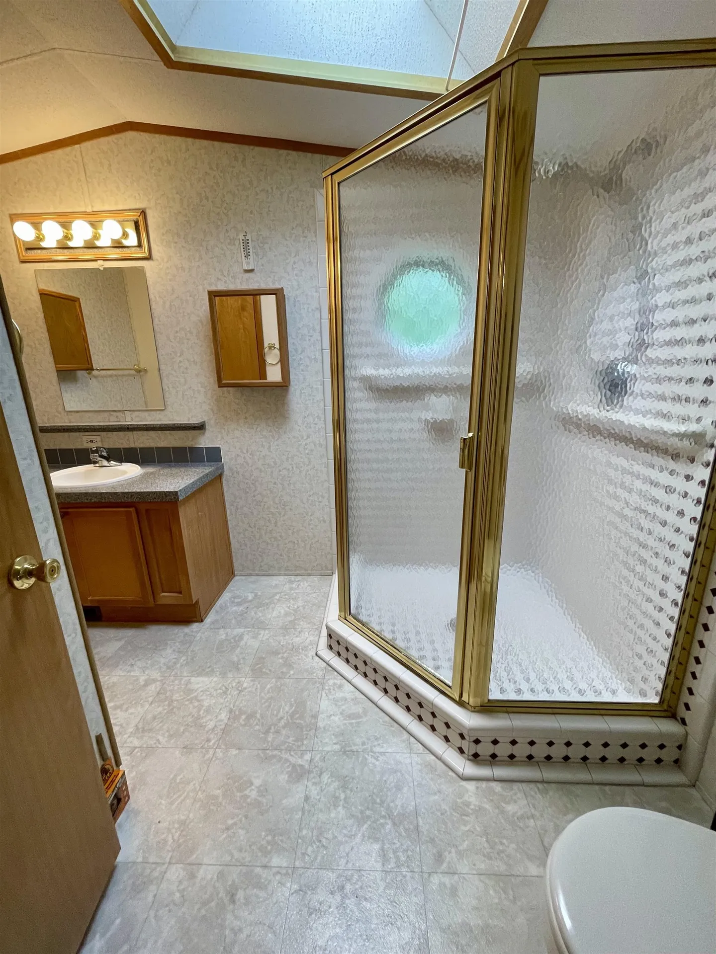 86 Bluebird Lane Lyndon VT 05851