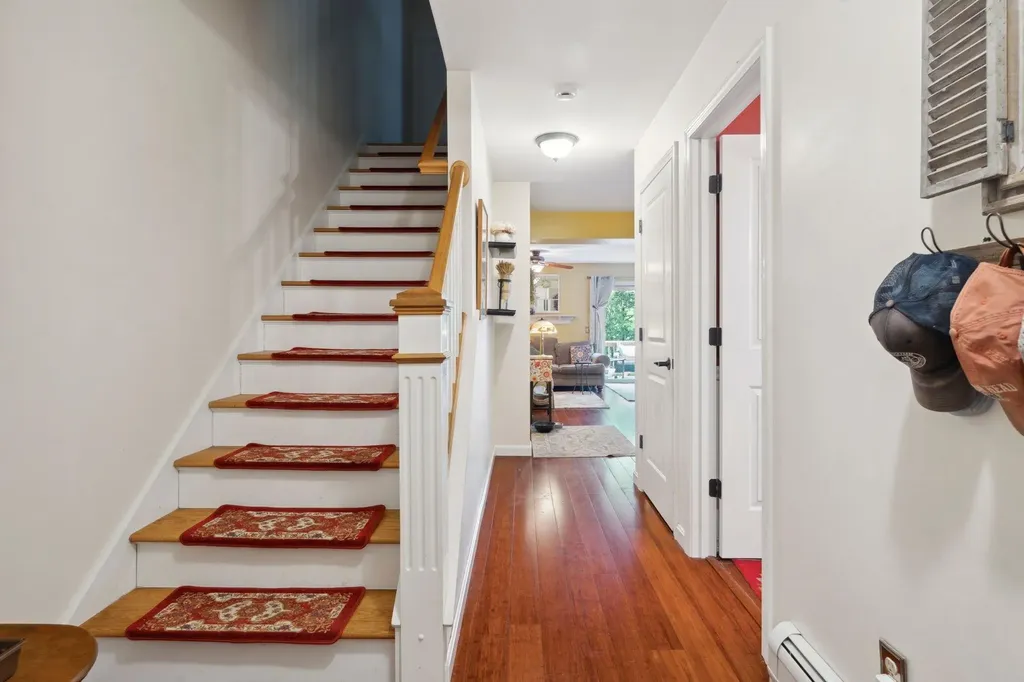 1376 Nh Route 11 Sunapee NH 03782