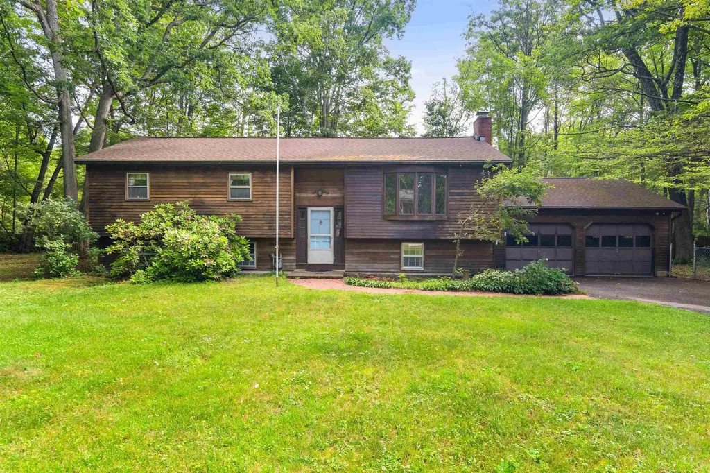 184 Colchester Point Road Colchester VT 05446