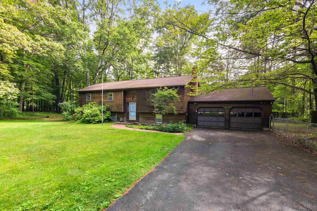 184 Colchester Point Road Colchester VT 05446