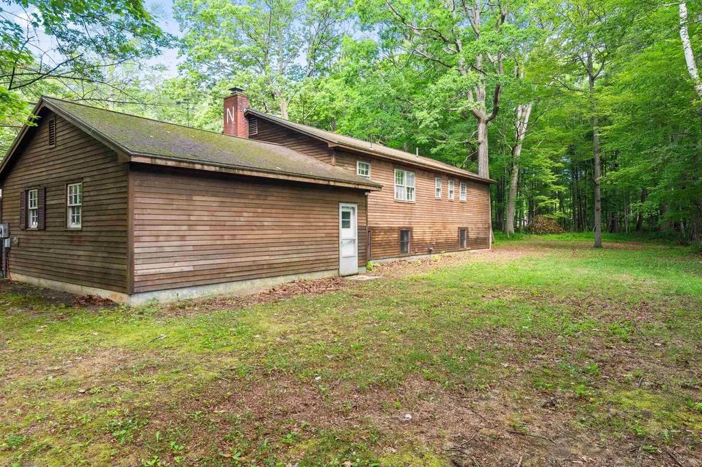 184 Colchester Point Road Colchester VT 05446