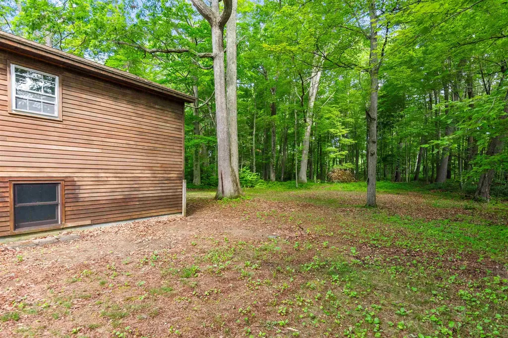 184 Colchester Point Road Colchester VT 05446