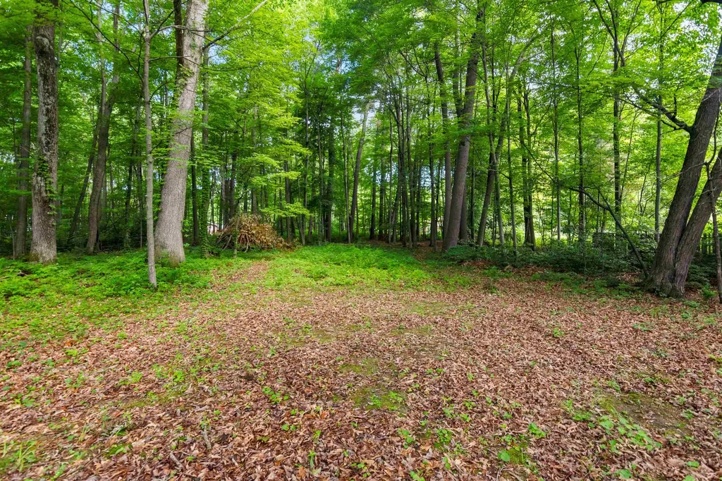 184 Colchester Point Road Colchester VT 05446