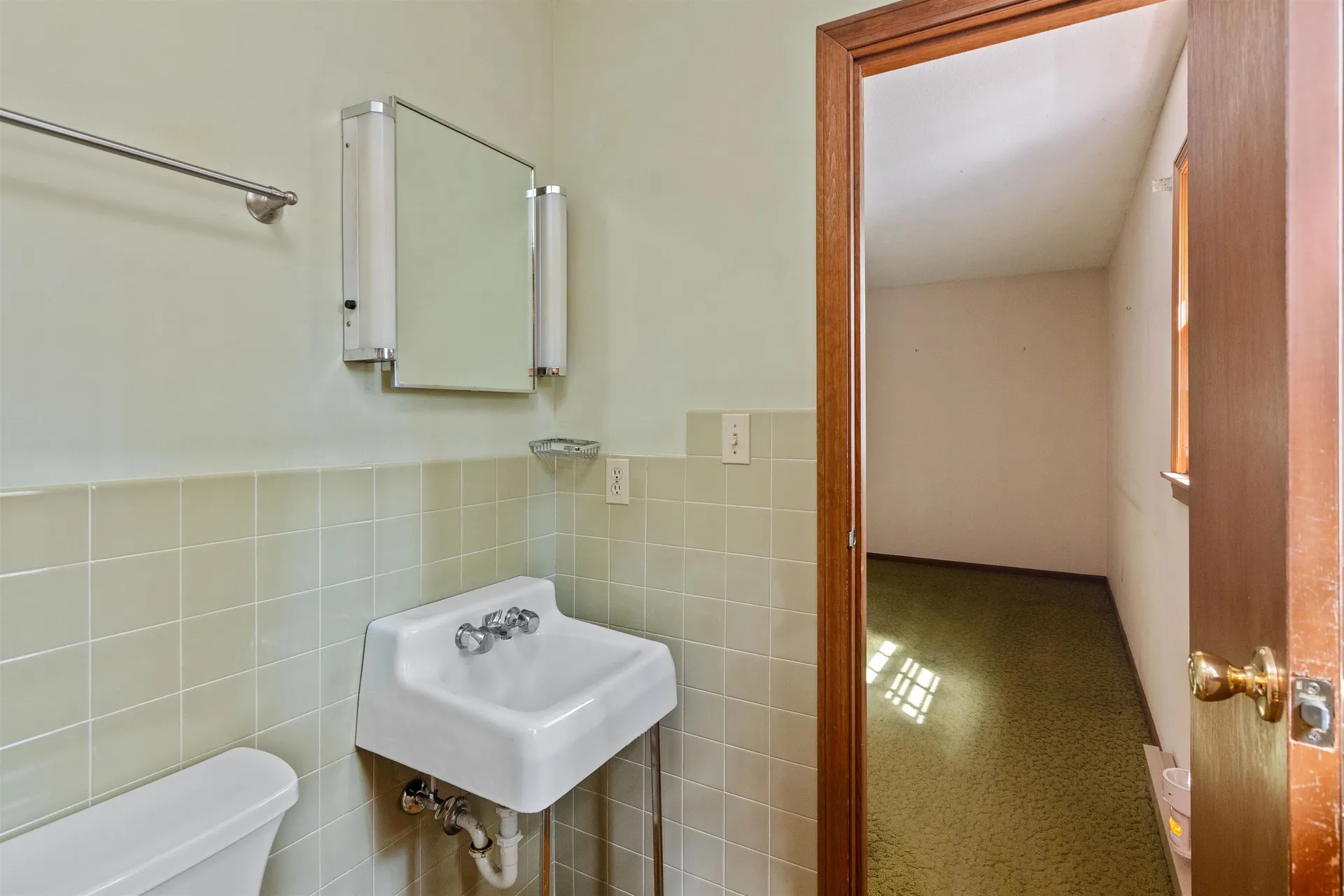 184 Colchester Point Road Colchester VT 05446