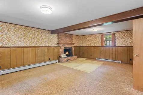 184 Colchester Point Road Colchester VT 05446