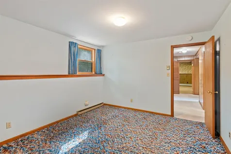 184 Colchester Point Road Colchester VT 05446