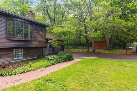 184 Colchester Point Road Colchester VT 05446