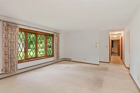 184 Colchester Point Road Colchester VT 05446