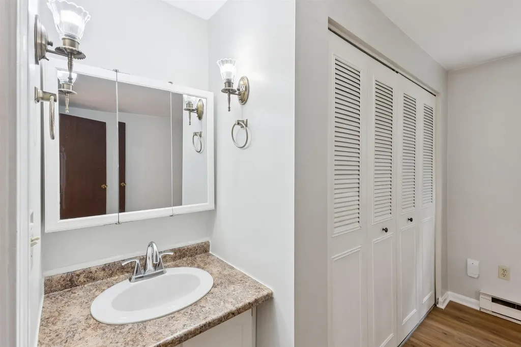 93 Henry Law Avenue Dover NH 03820