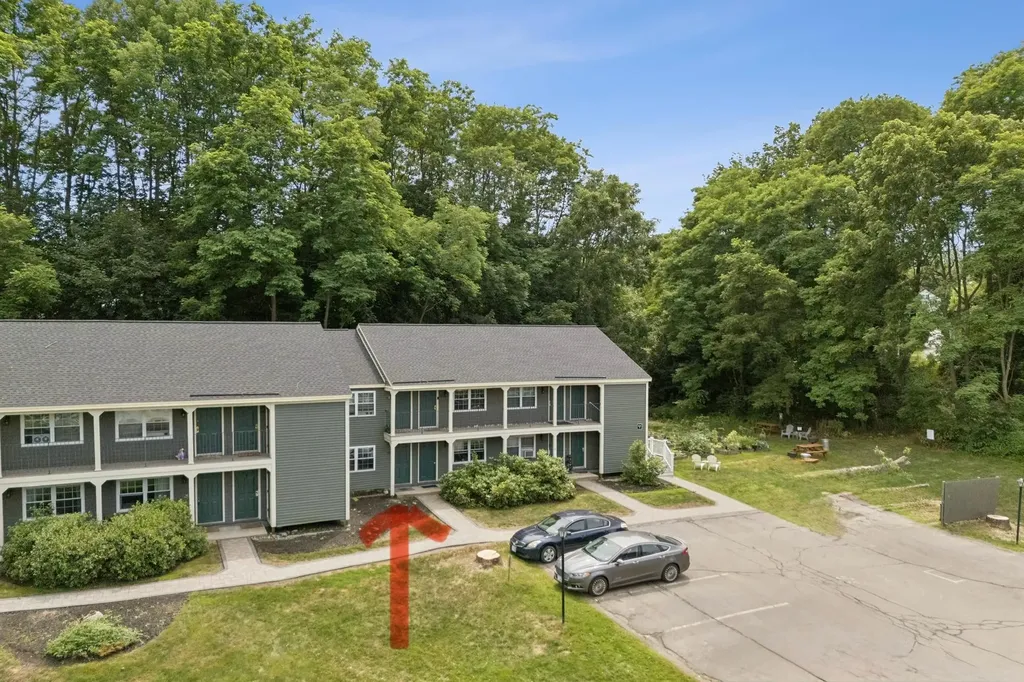 93 Henry Law Avenue Dover NH 03820