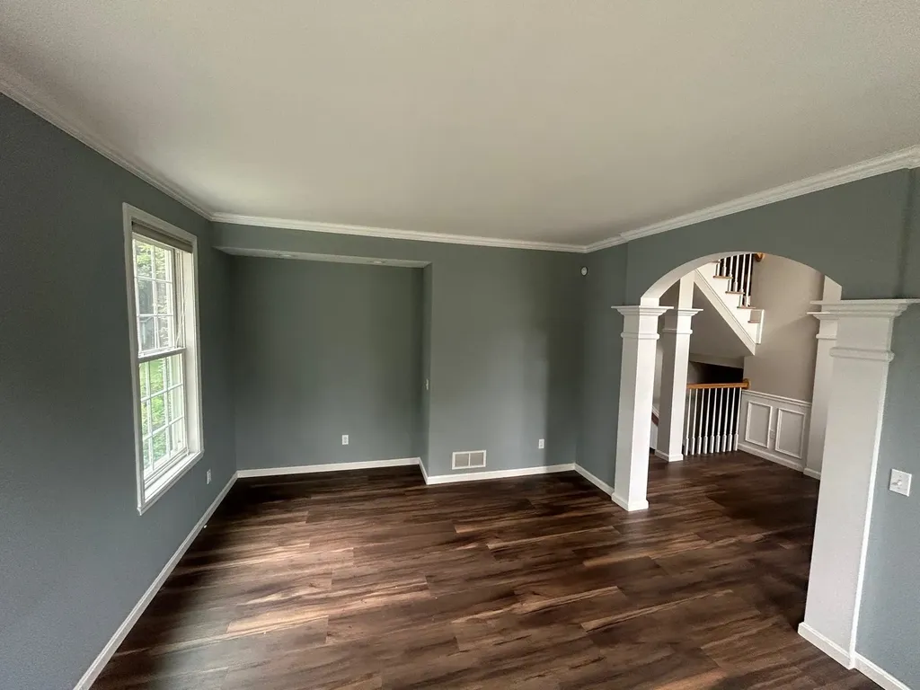 10 Debra Drive Essex VT 05452