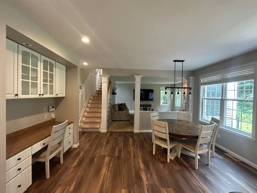 10 Debra Drive Essex VT 05452