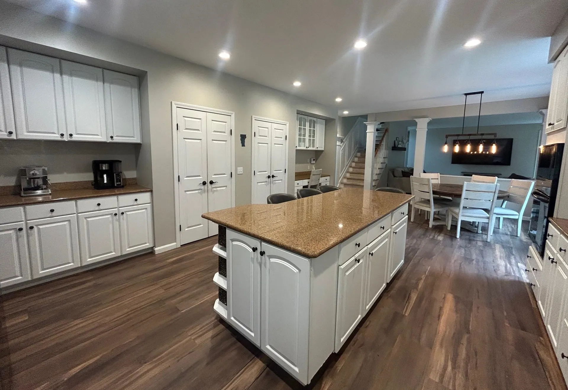 10 Debra Drive Essex VT 05452