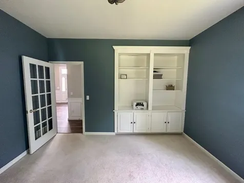 10 Debra Drive Essex VT 05452