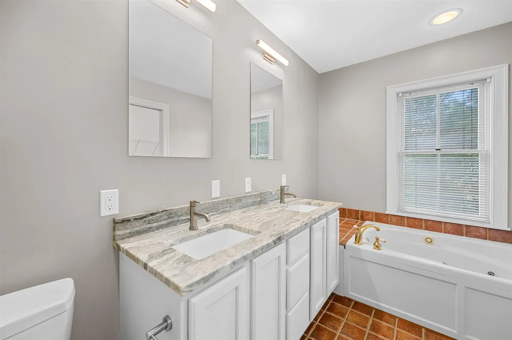 258 Depot Street Stowe VT 05672