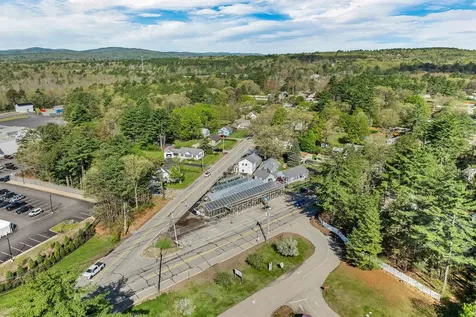 136 Milton Road Rochester NH 03868