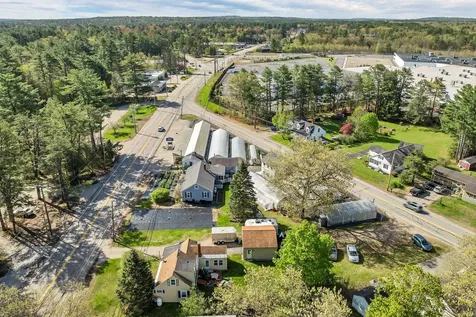 136 Milton Road Rochester NH 03868
