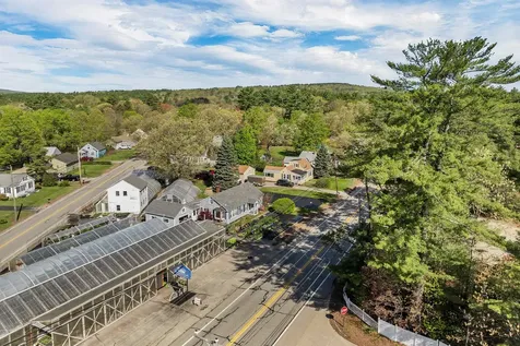 136 Milton Road Rochester NH 03868
