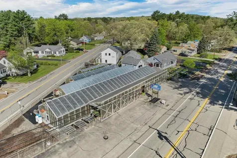 136 Milton Road Rochester NH 03868