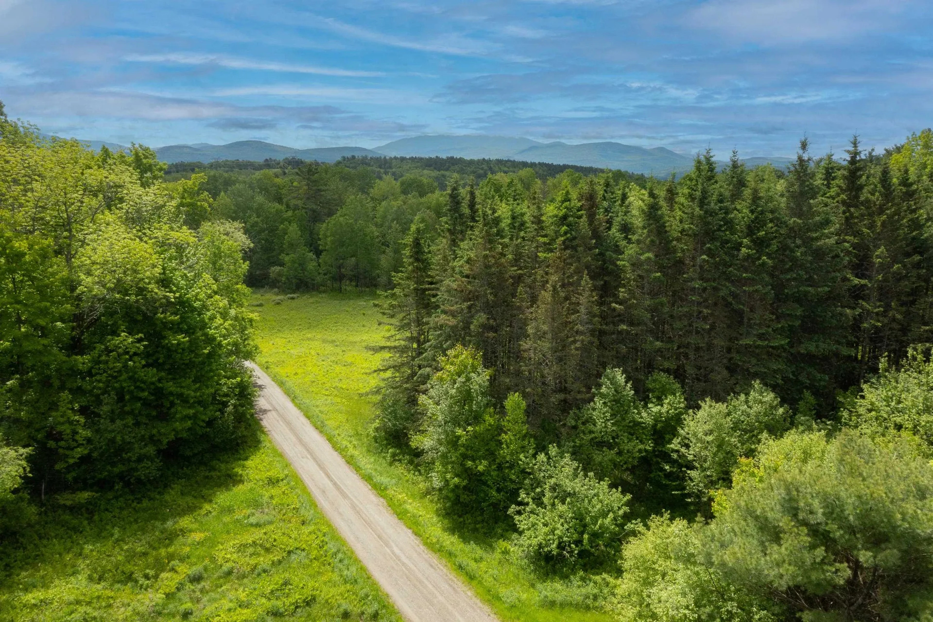 929-933 W Bath Road Bath NH 03740