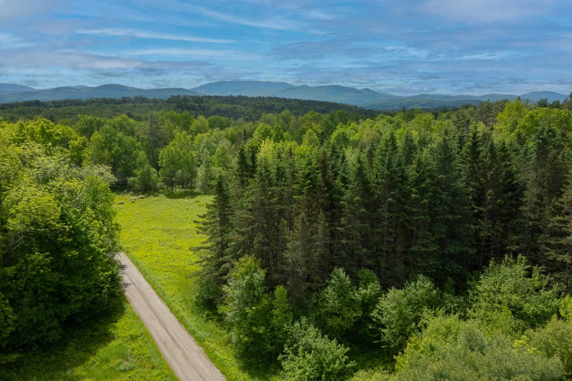 929-933 W Bath Road Bath NH 03740