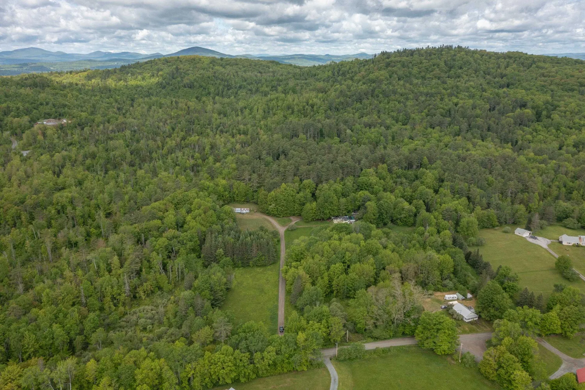 929-933 W Bath Road Bath NH 03740