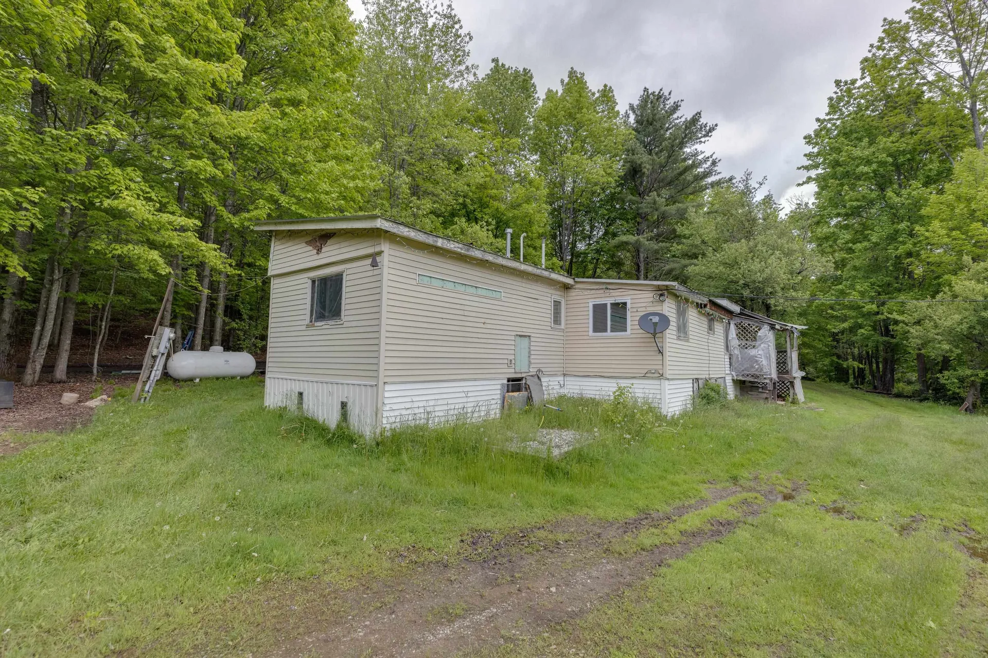 929-933 W Bath Road Bath NH 03740