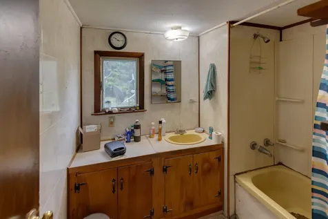 929-933 W Bath Road Bath NH 03740