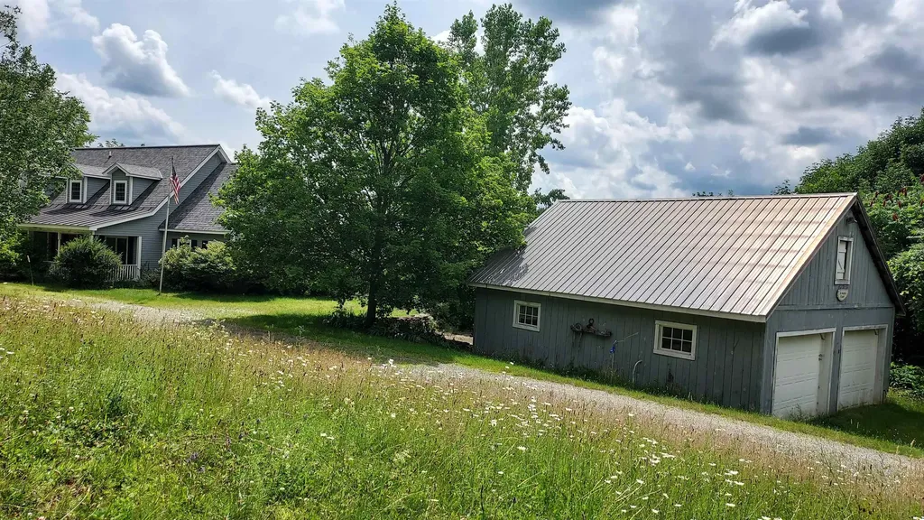 380 Suncrest Road Rupert VT 05768