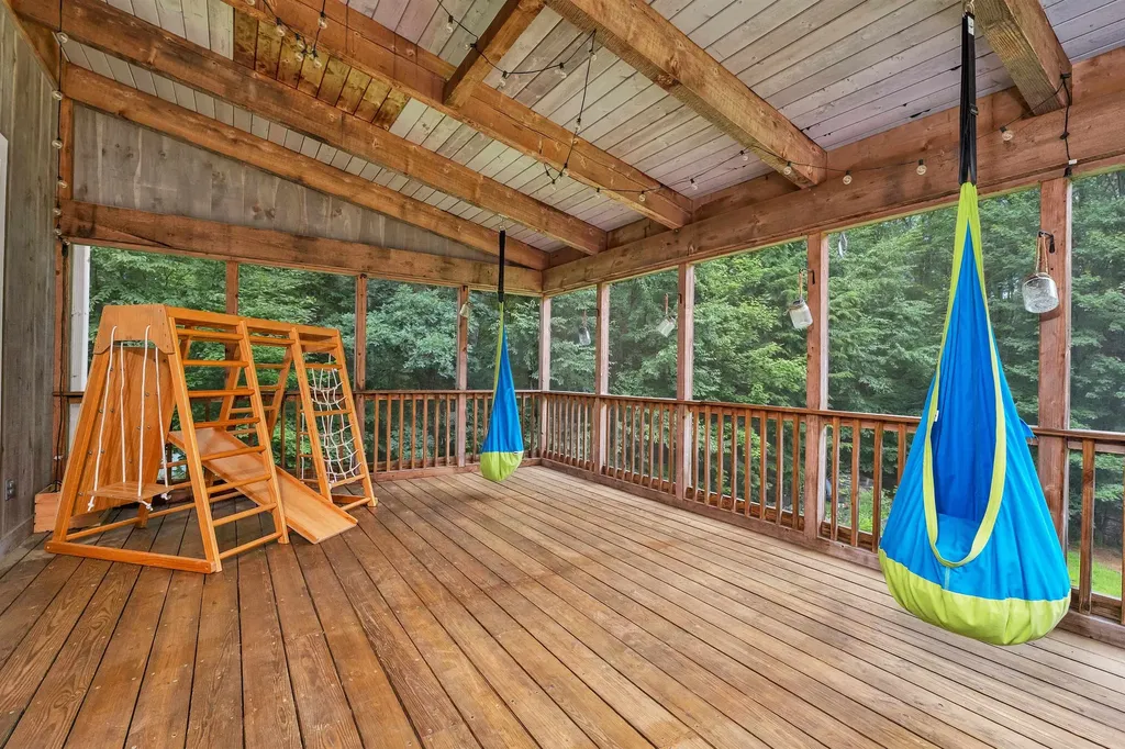 50 Buckridge Drive Amherst NH 03031