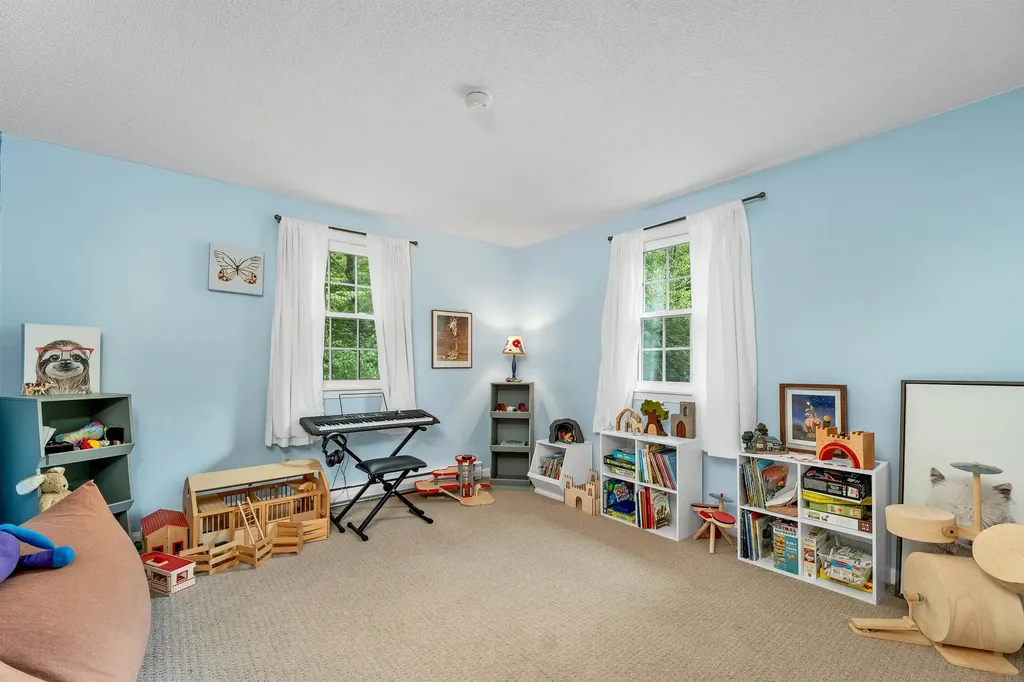 50 Buckridge Drive Amherst NH 03031