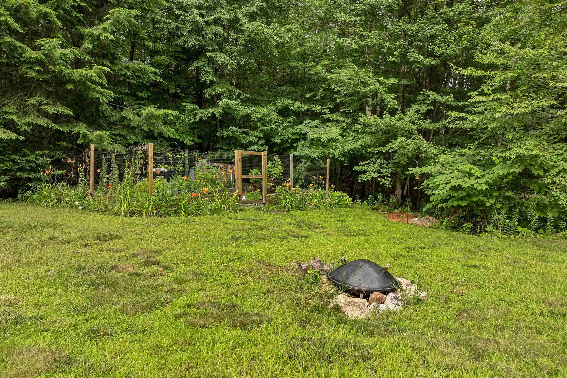 50 Buckridge Drive Amherst NH 03031