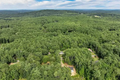 50 Buckridge Drive Amherst NH 03031